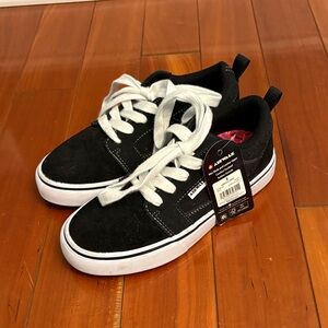 Kids Black Skate Shoes